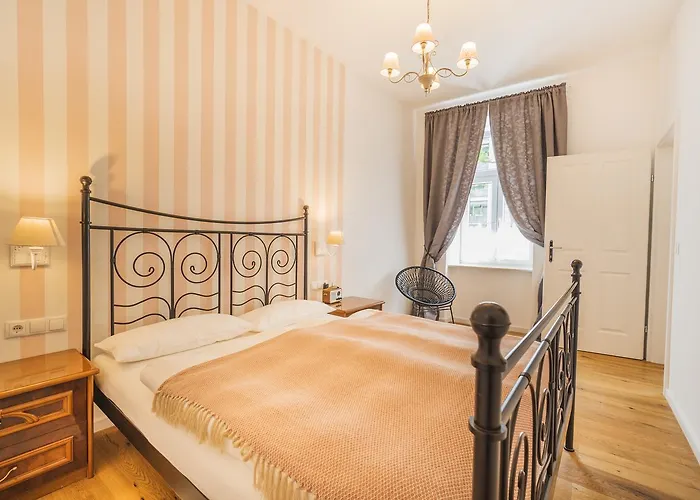 La Perla Vintage-Apartments